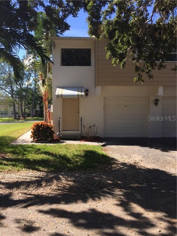 3281 38th Way #E, St Petersburg, FL 33711