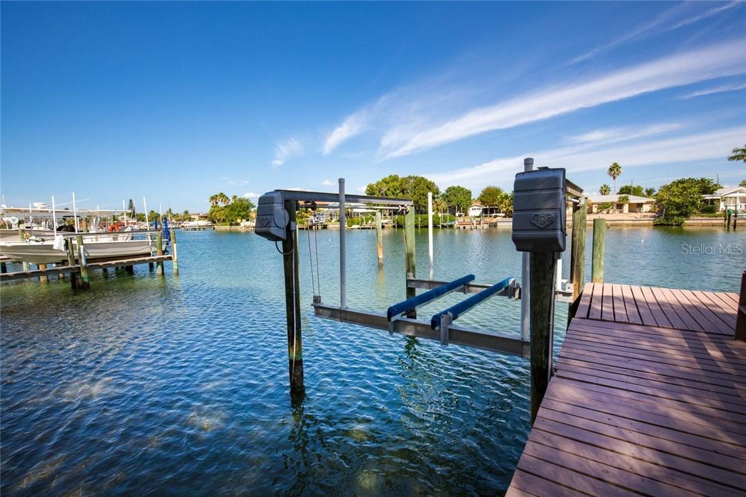 211 21st Ave., St Pete Beach, FL 33706