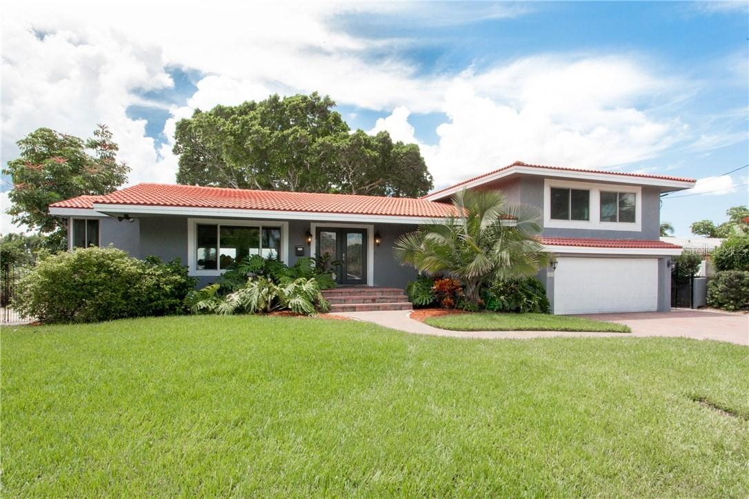 442 22nd Ave., St Petersburg, FL 33705