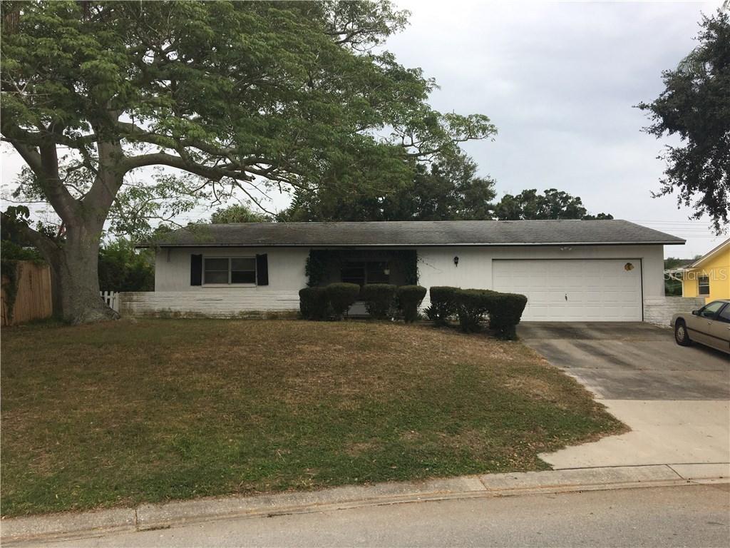 13920 87th Ave, Seminole, FL 33776