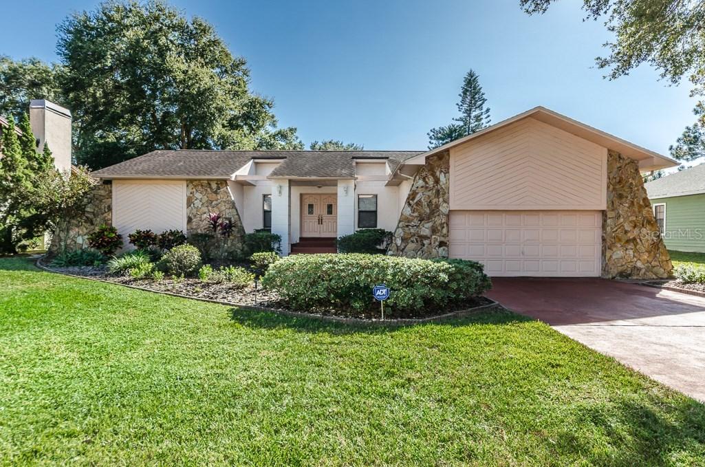 2812 Orange Grove Way, Palm Harbor, FL 34684