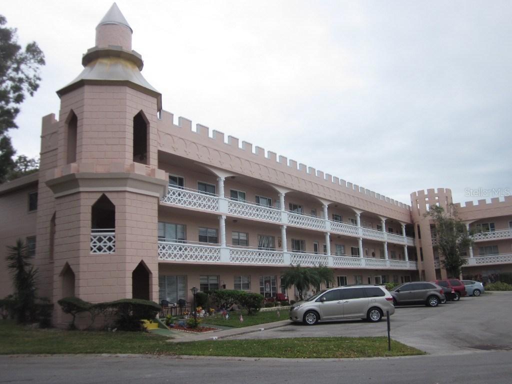 2457 Ecuadorian Way #35, Clearwater, FL 33763