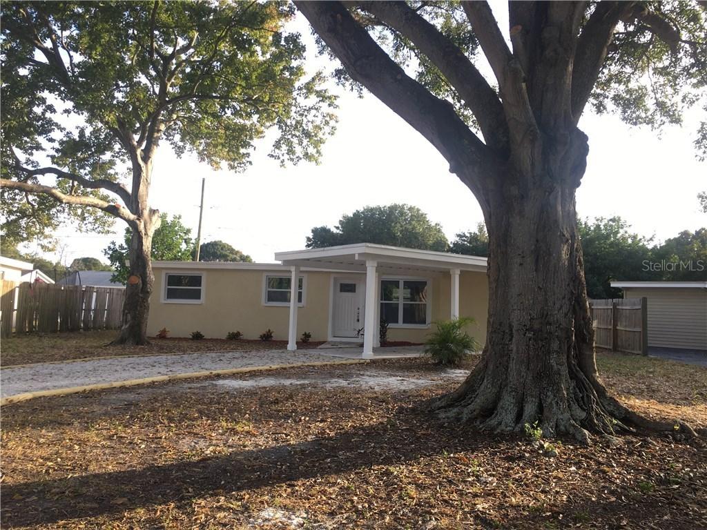 8472 92nd Ter., Seminole, FL 33777