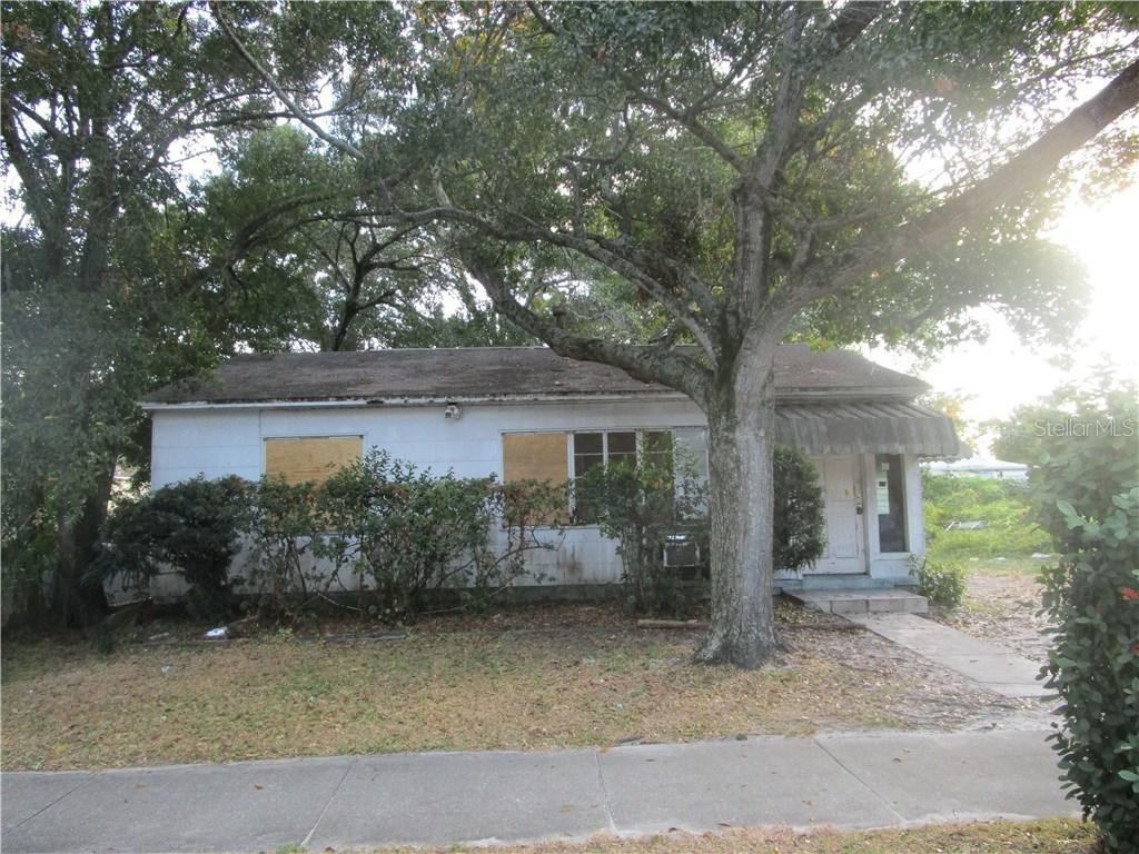 2762 Grove Park Ave., St Petersburg, FL 33714