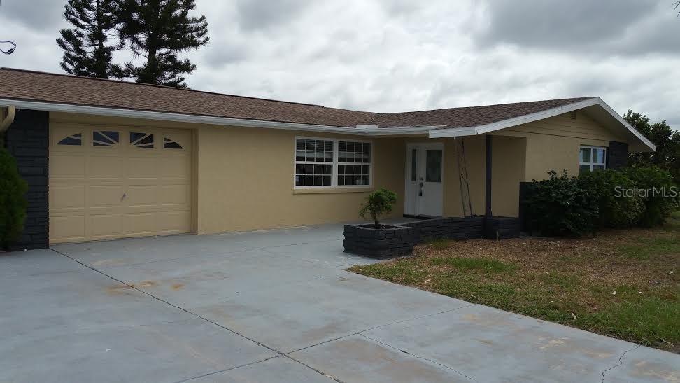 13514 Maria Dr., Hudson, FL 34667