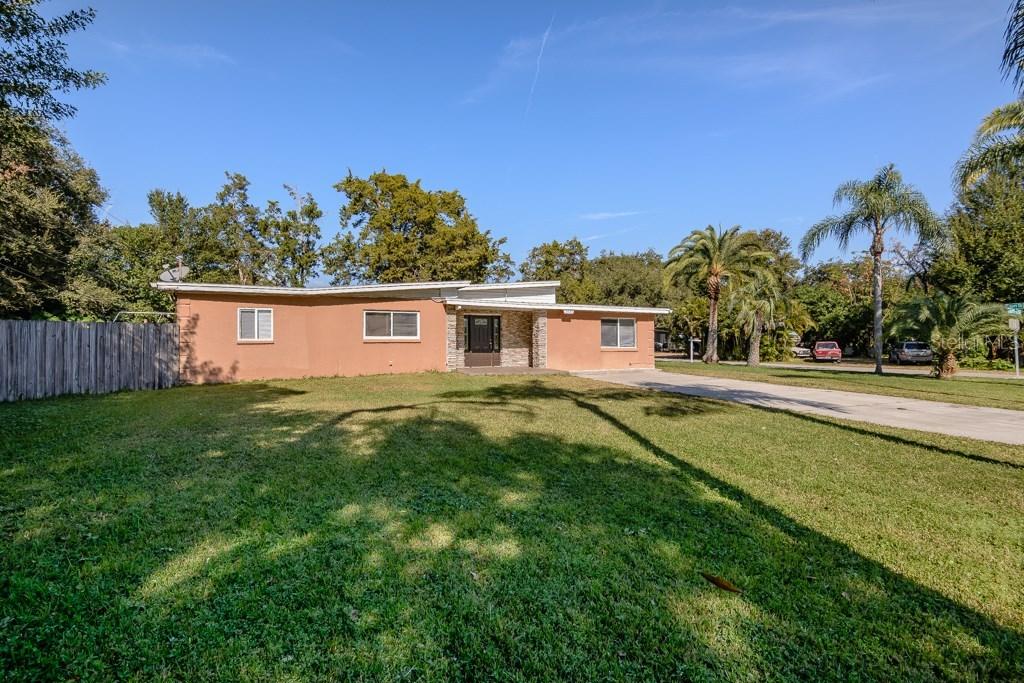 2036 Lake Citrus Dr., Clearwater, FL 33763