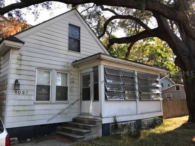 1027 17th St., St Petersburg, FL 33713