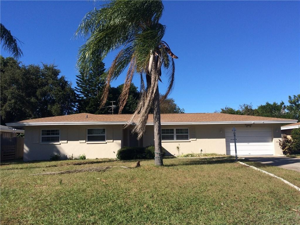 10374 Hetrick Cir., Largo, FL 33774