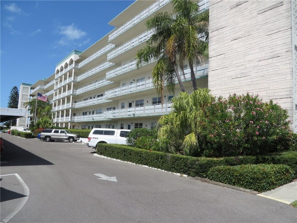 2960 59th St. #203, Gulfport, FL 33707