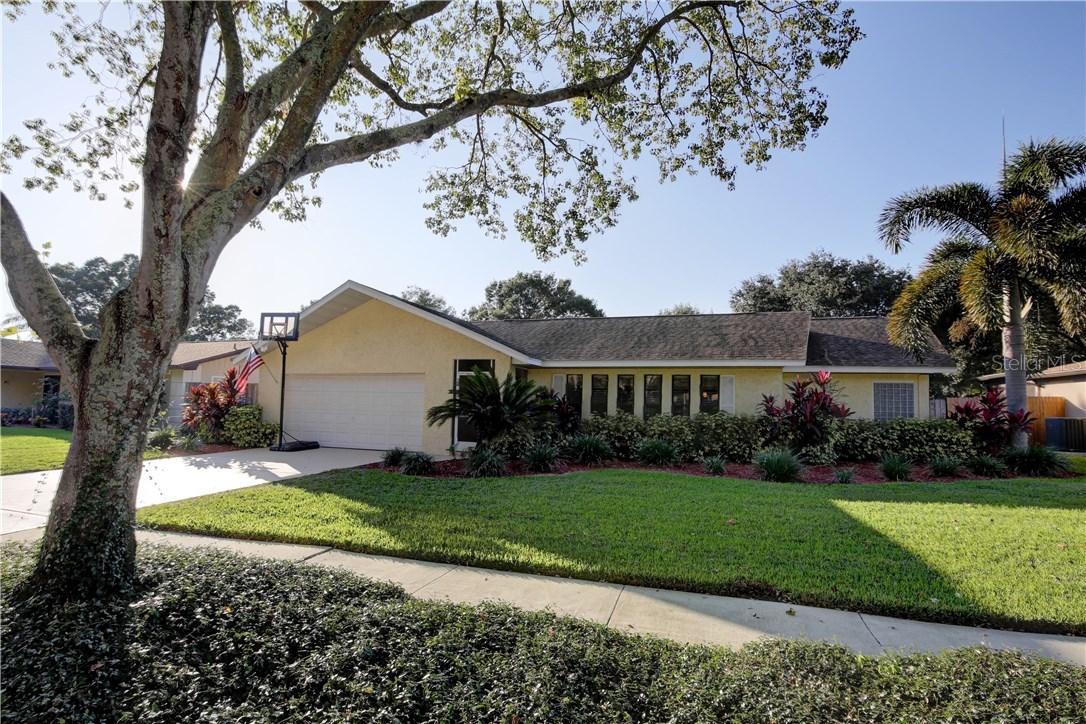 10324 95th St., Seminole, FL 33777