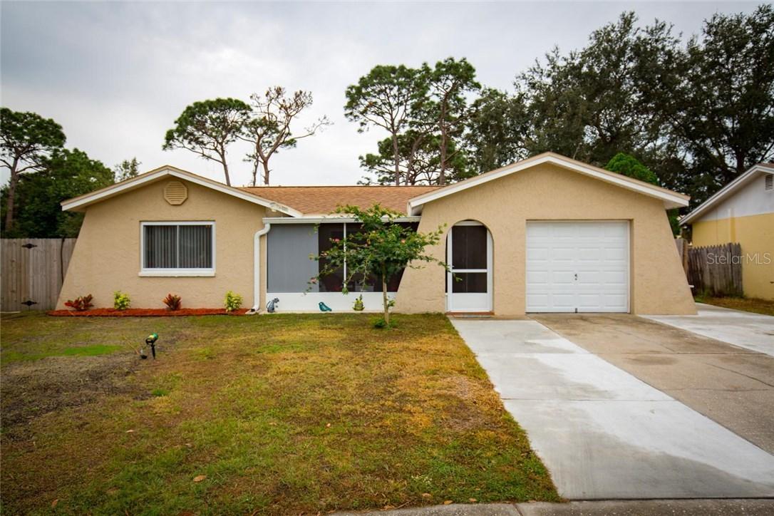 9162 92nd Ave., Seminole, FL 33777