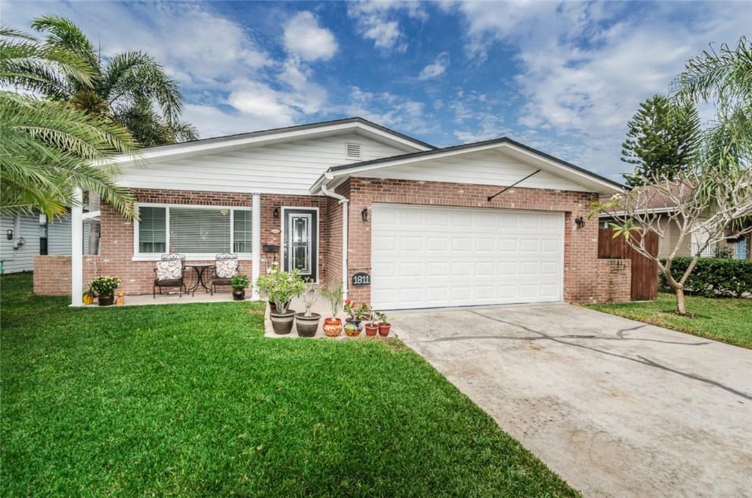 1811 New Hampshire Ave., St Petersburg, FL 33703