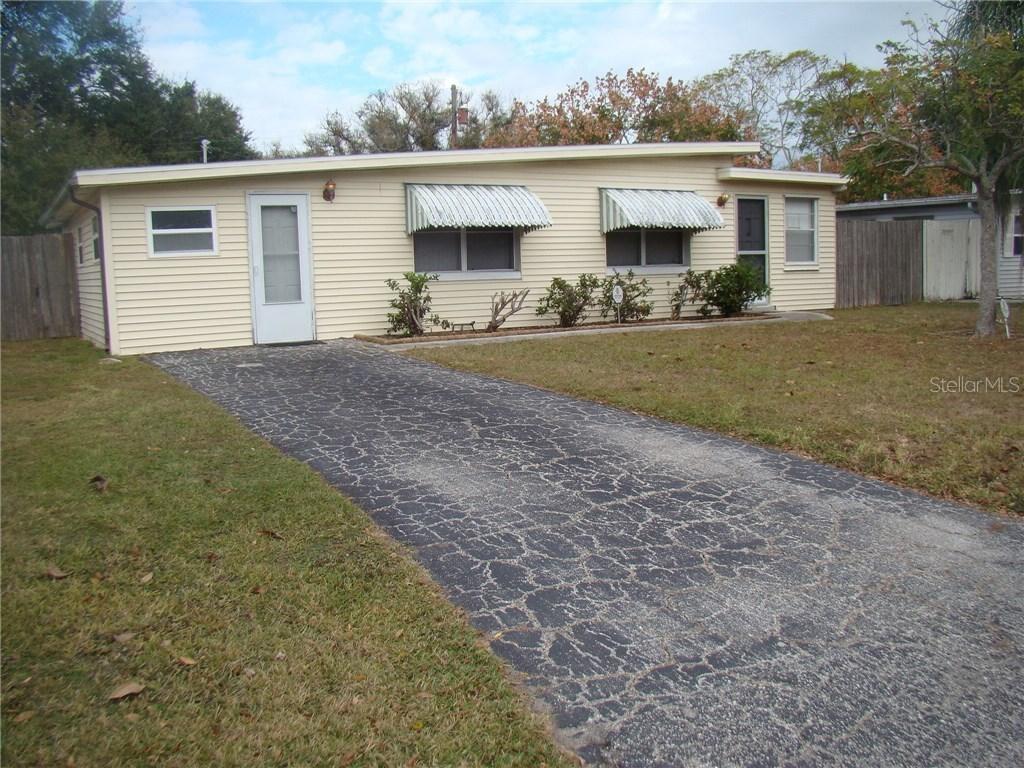 10379 109th Ave., Largo, FL 33773