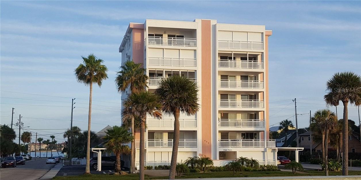 555 Gulf Way #6S, St Pete Beach, FL 33706
