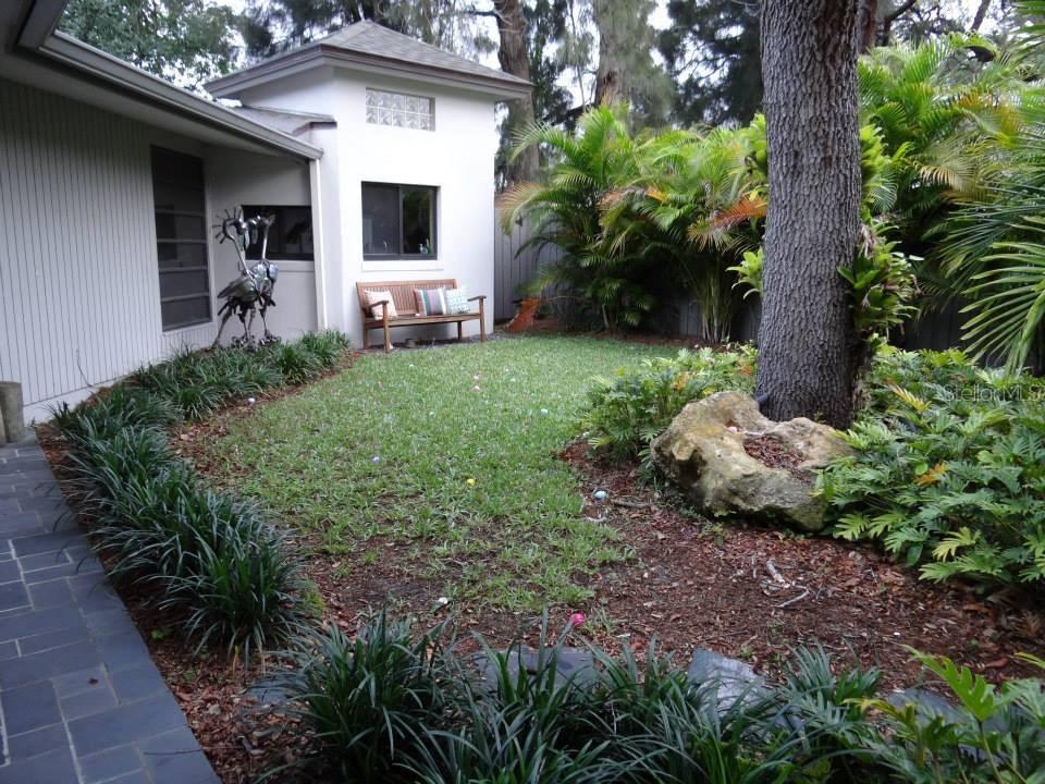 6614 Flamingo Way, Gulfport, FL 33707