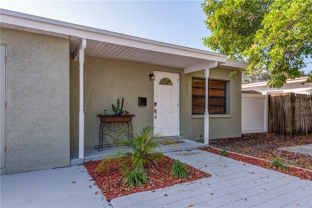 625 Gray St., St Petersburg, FL 33707