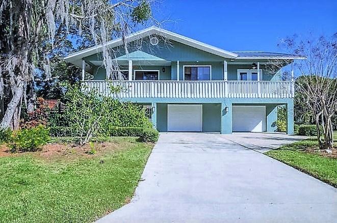 795 New York Ave., Palm Harbor, FL 34683