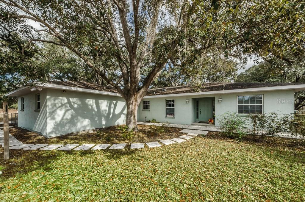 15620 Hays Rd., Spring Hill, FL 34610