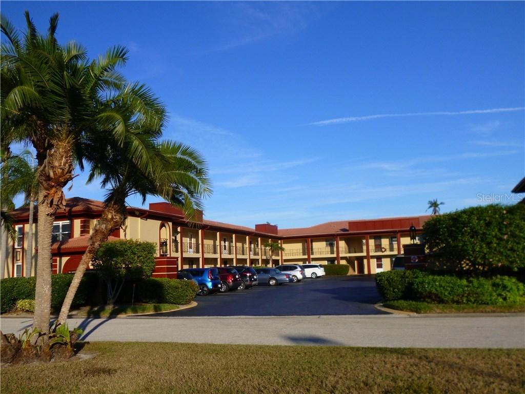 10351 Regal Dr. #10, Largo, FL 33774