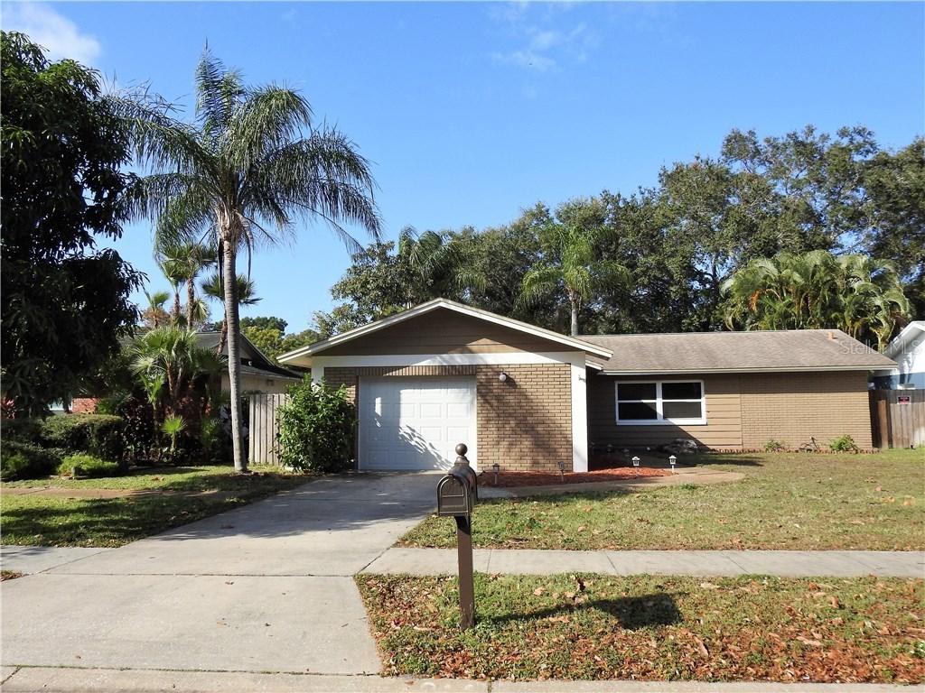 6914 Circle Creek Dr., Pinellas Park, FL 33781