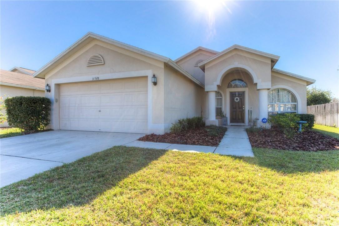 31328 Wrencrest Dr., Wesley Chapel, FL 33543