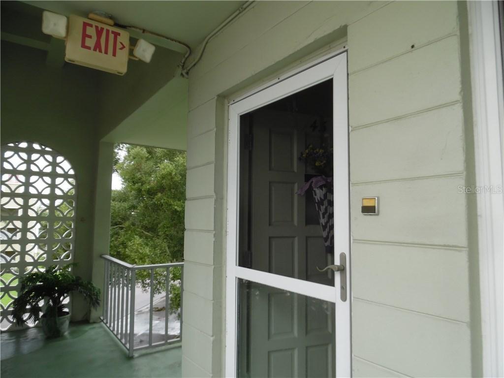 2401 Ecuadorian Way #43, Clearwater, FL 33763