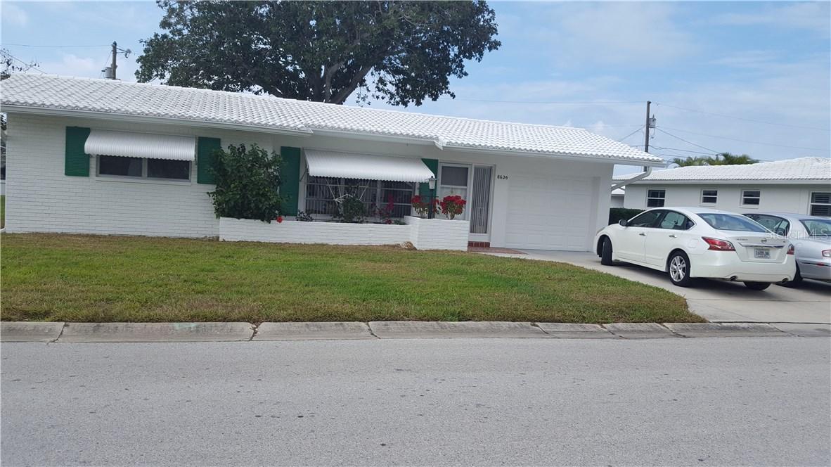 8626 141st St., Seminole, FL 33776