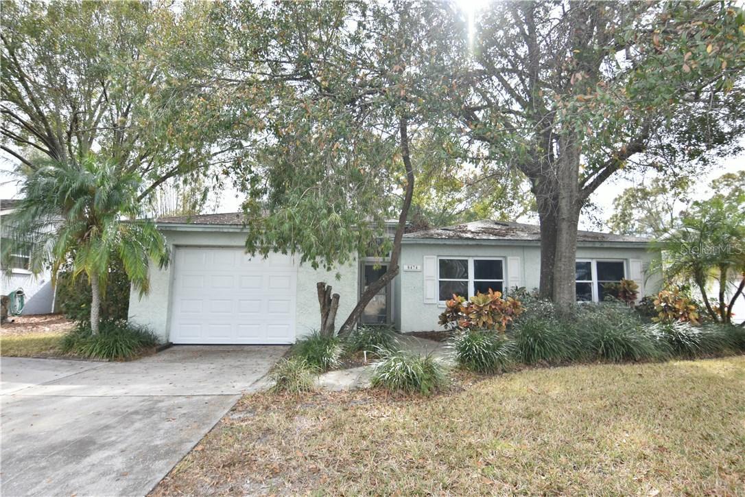 8474 Somerset Dr., Largo, FL 33773