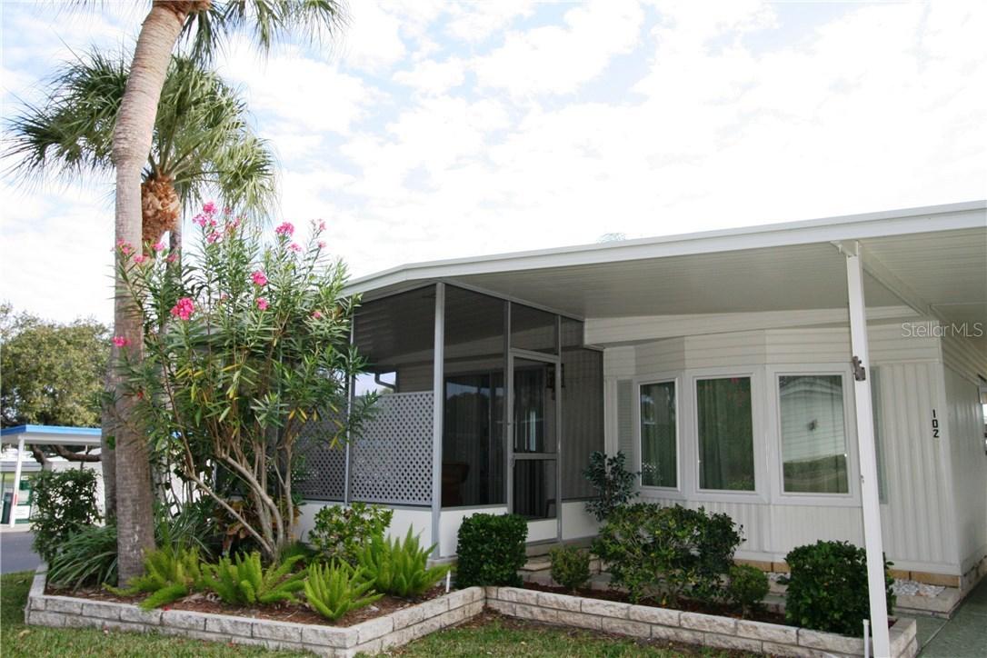 102 Mountain Laurel Dr., Palm Harbor, FL 34684