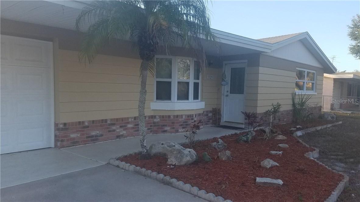3329 Bainbridge Dr., Holiday, FL 34691
