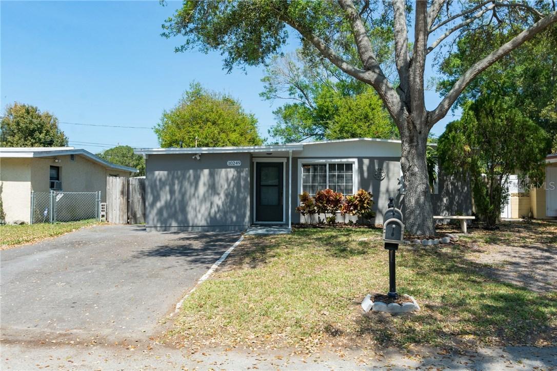 10249 121st Ave., Largo, FL 33773