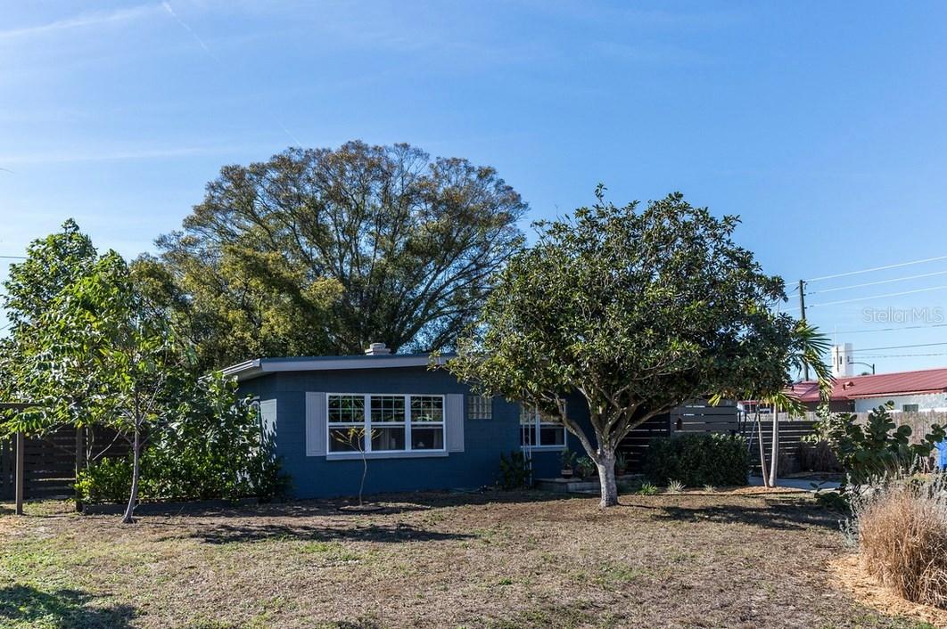 2110 Norfolk St., St Petersburg, FL 33710