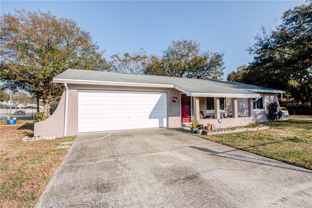 10105 61st Cir., Pinellas Park, FL 33782
