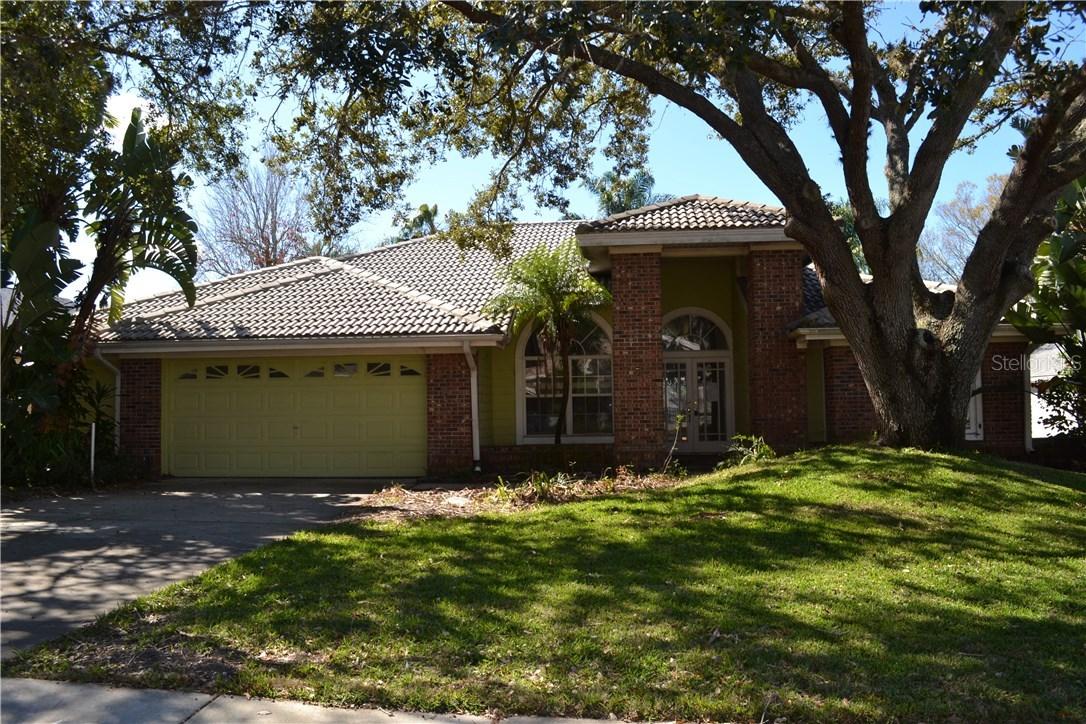 1800 Wood Thrush Way, Palm Harbor, FL 34683