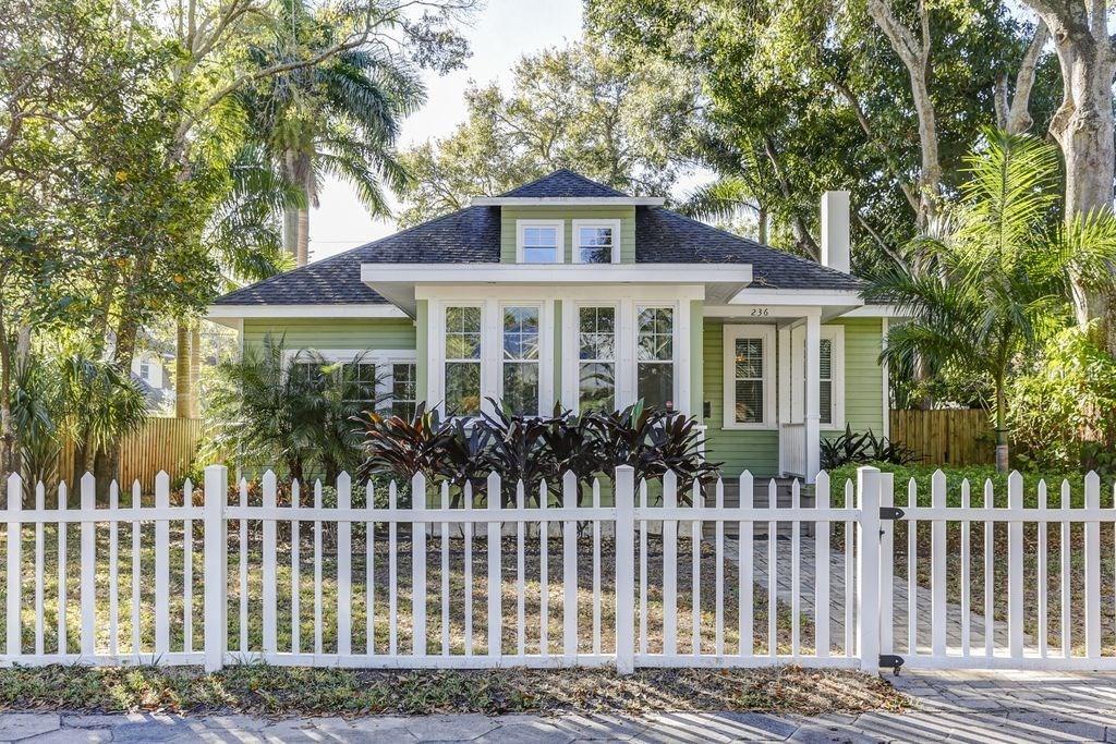 236 19th Ave., St Petersburg, FL 33704