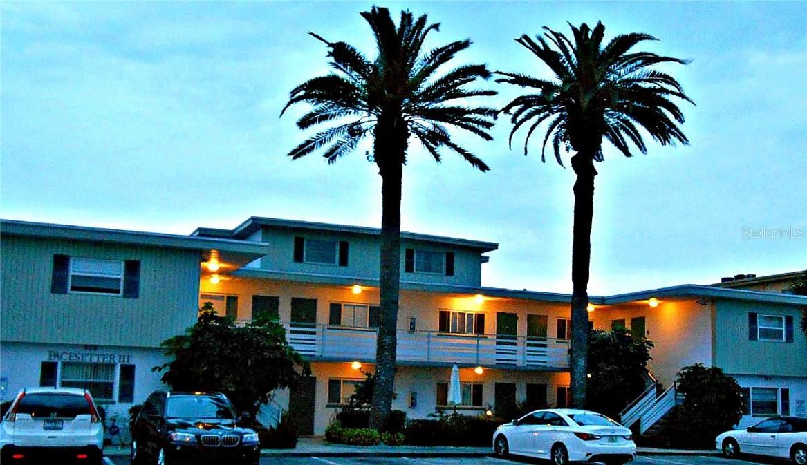 504 67th Ave. #2, St Pete Beach, FL 33706