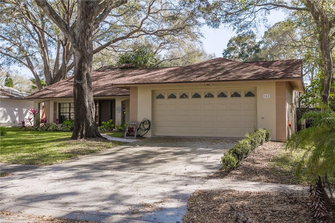 162 Arbor Dr., Palm Harbor, FL 34683