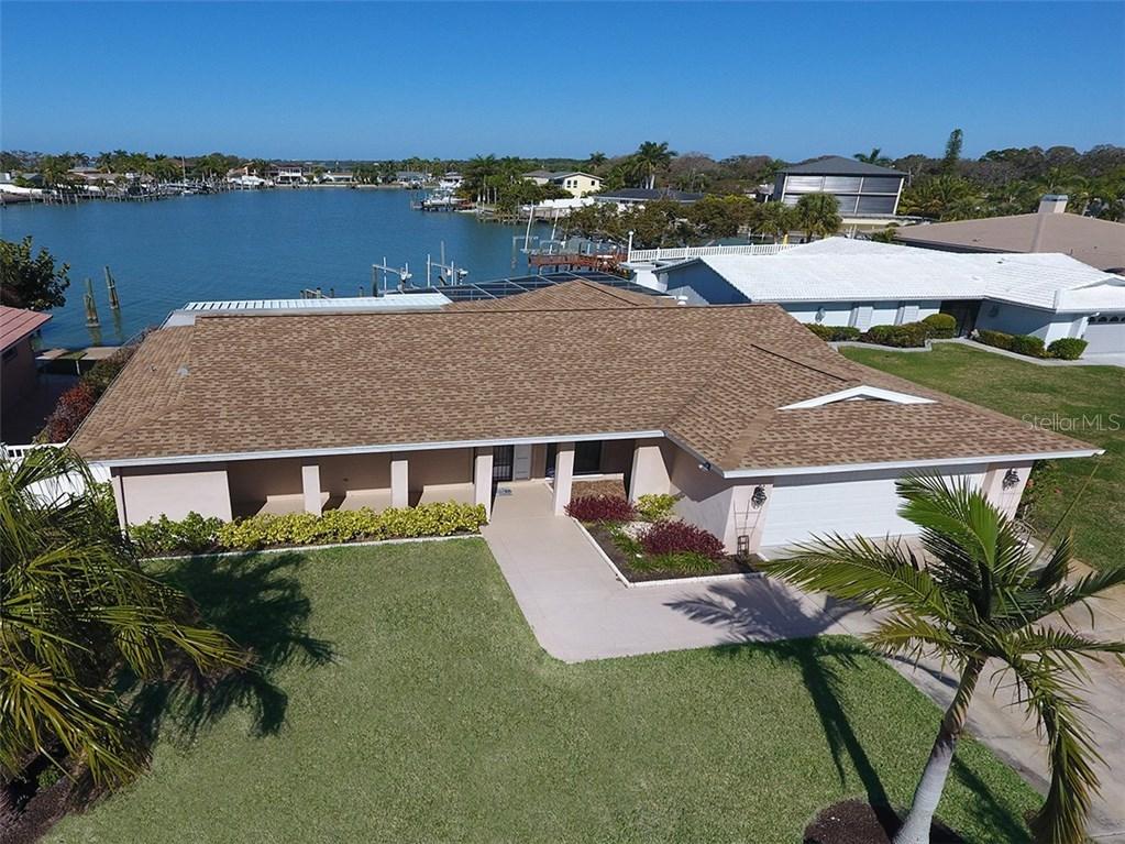 11627 Grove St., Seminole, FL 33772