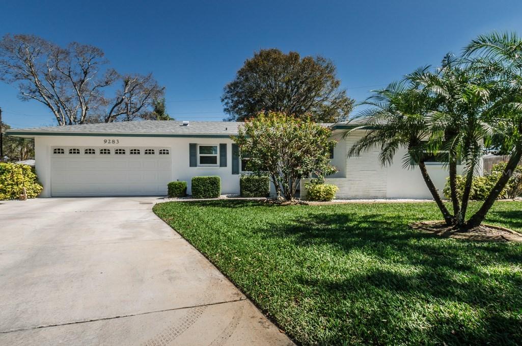 9283 111th St., Seminole, FL 33772