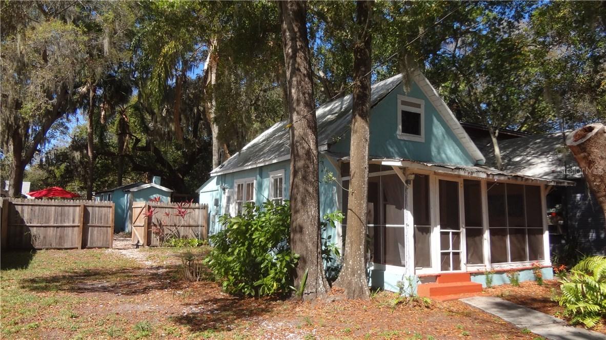 215 3rd Ave., Safety Harbor, FL 34695