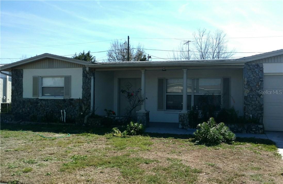 5242 Nancy Ln., Holiday, FL 34690