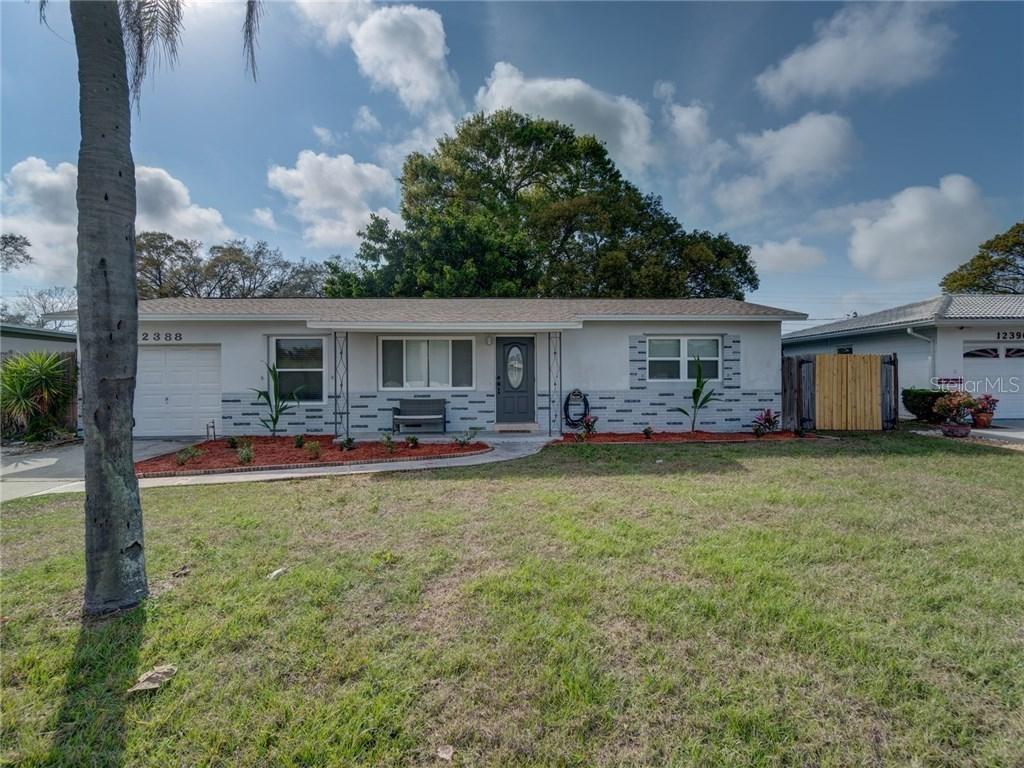 12388 105th St., Largo, FL 33773