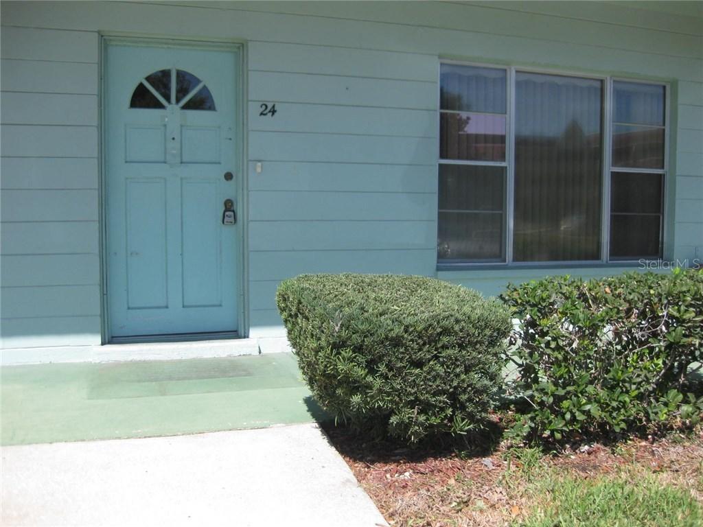 2042 Australia Way #24, Clearwater, FL 33763