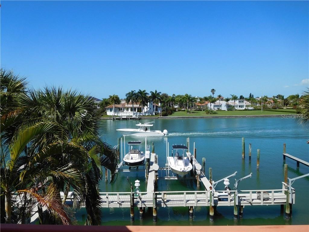 534 Pinellas Bayway #205, Tierra Verde, FL 33715