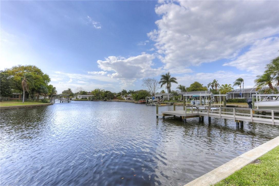 9764 1st St., St Petersburg, FL 33702