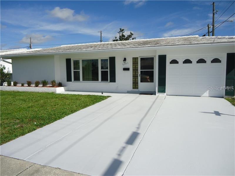 3705 98th Ave. #3, Pinellas Park, FL 33782