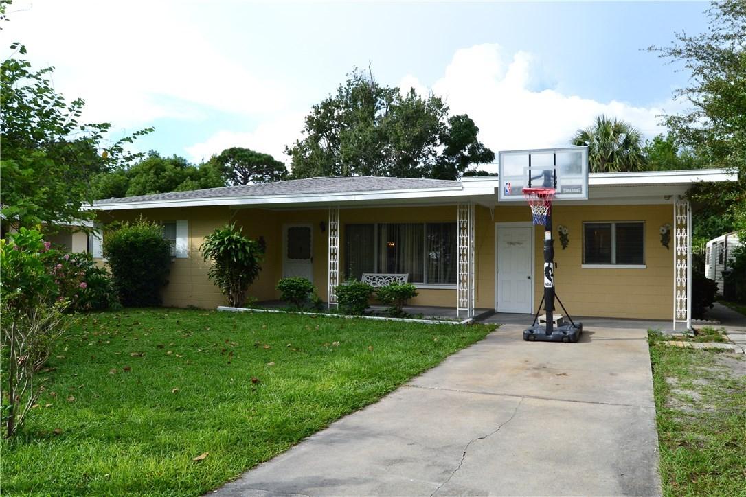 8533 Gardenia Dr., Largo, FL 33777