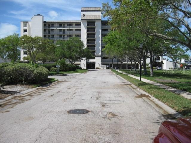 11730 Shipwatch Dr. #403, Largo, FL 33774