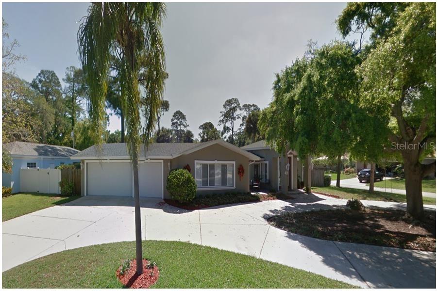 405 Harbor View Ln., Largo, FL 33770