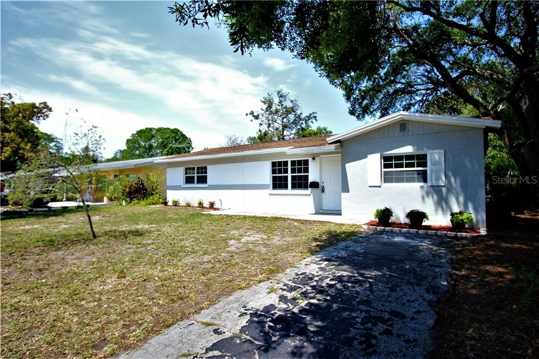 4217 7th Ave., St Petersburg, FL 33713